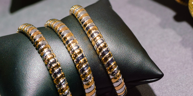 Sell Bracelets in Winston-Salem, North Carolina